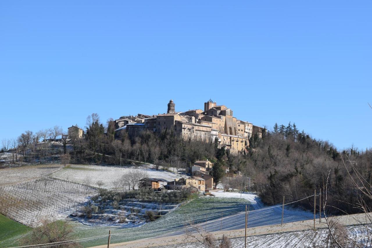 مبيت وإفطار Gualdo di Macerata Casa Al Fondo المظهر الخارجي الصورة